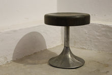 Load image into Gallery viewer, VINTAGE ONE LEG STOOL
