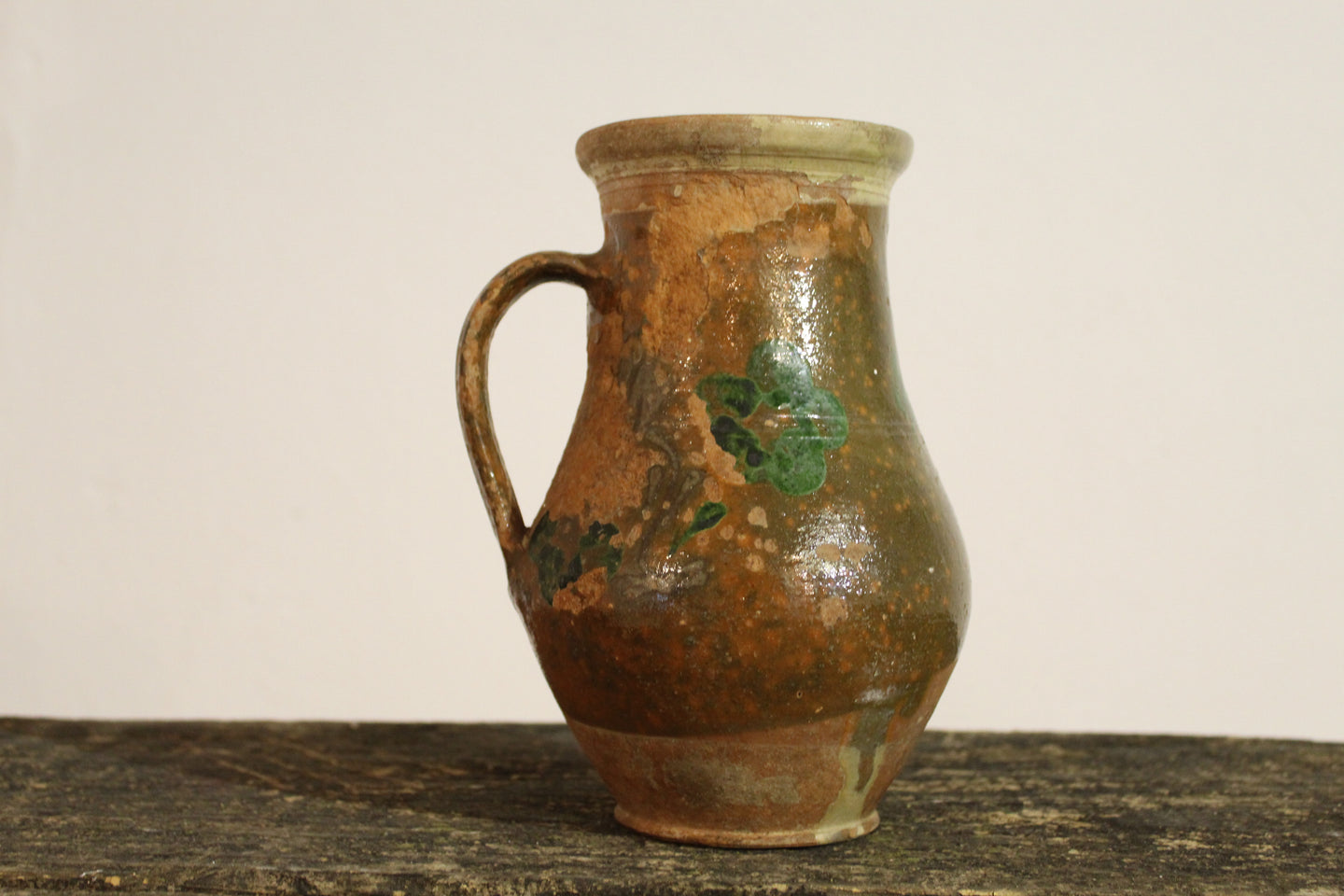 BEAUTIFUL DECORATED TERRACOTTA JUG WITH HANDMADE GREEN FLOWERS