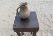 Load image into Gallery viewer, TERRACOTTA PITCHER WITH WHITE MOTIV
