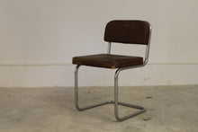 Load image into Gallery viewer, VINTAGE DINNING CHAIR WITH CHROME LEGS
