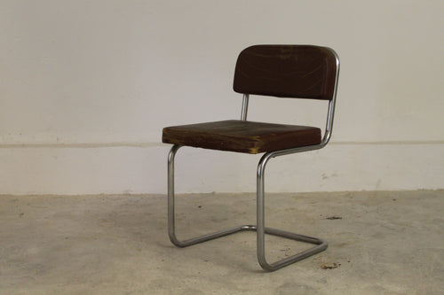 VINTAGE DINNING CHAIR WITH CHROME LEGS